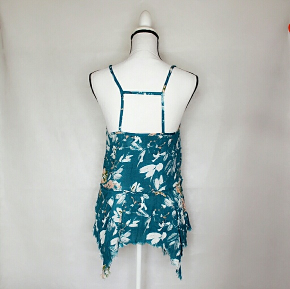 Melrose and Market Teal Floral Asymmetrical Tank - Picture 4 of 8